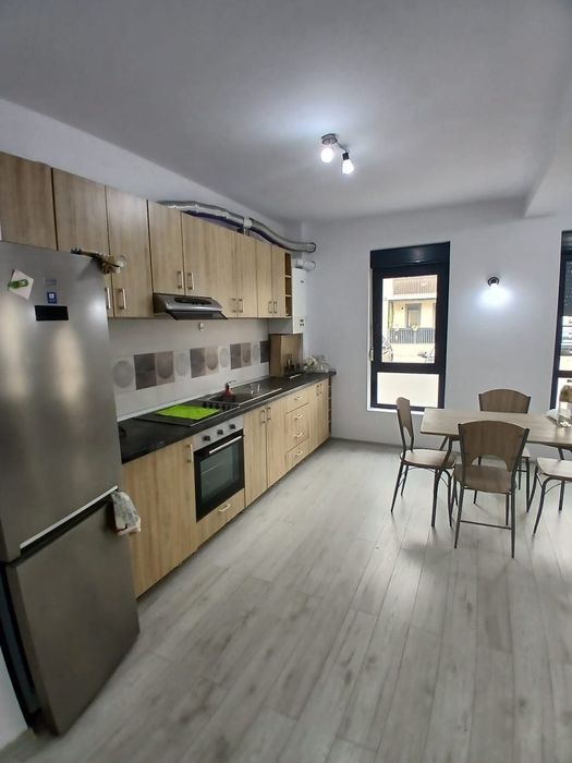 De închiriat: Apartament 2 camere