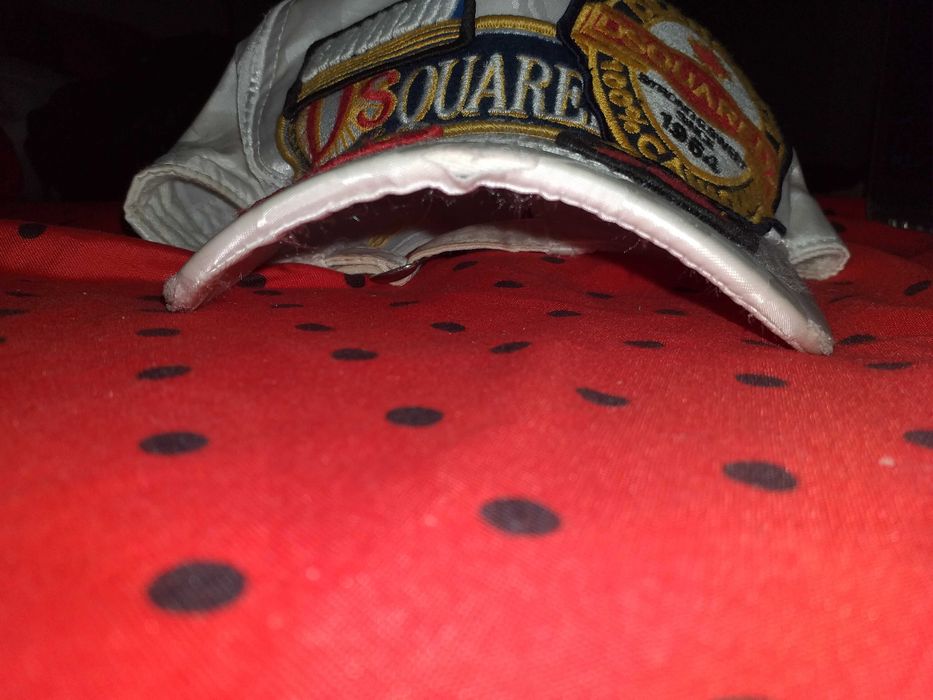 Șapcă Dsquared albă