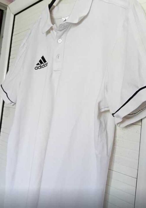 Оригинална фланелка с яка Adidas