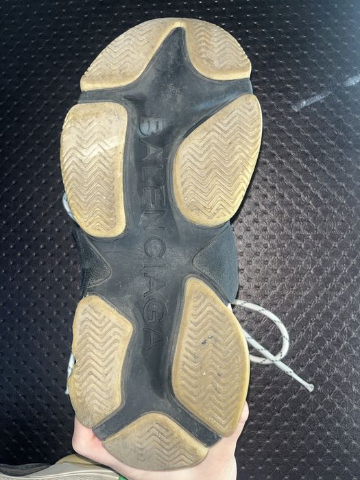 Balenciaga Triple S оригинални