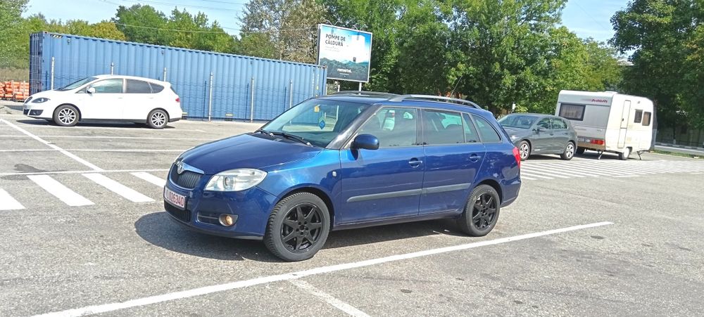 Skoda Fabia Anu 2010 Motor 1,4 Benzina Mpi Climă Pilot Preț Fix 2450 €
