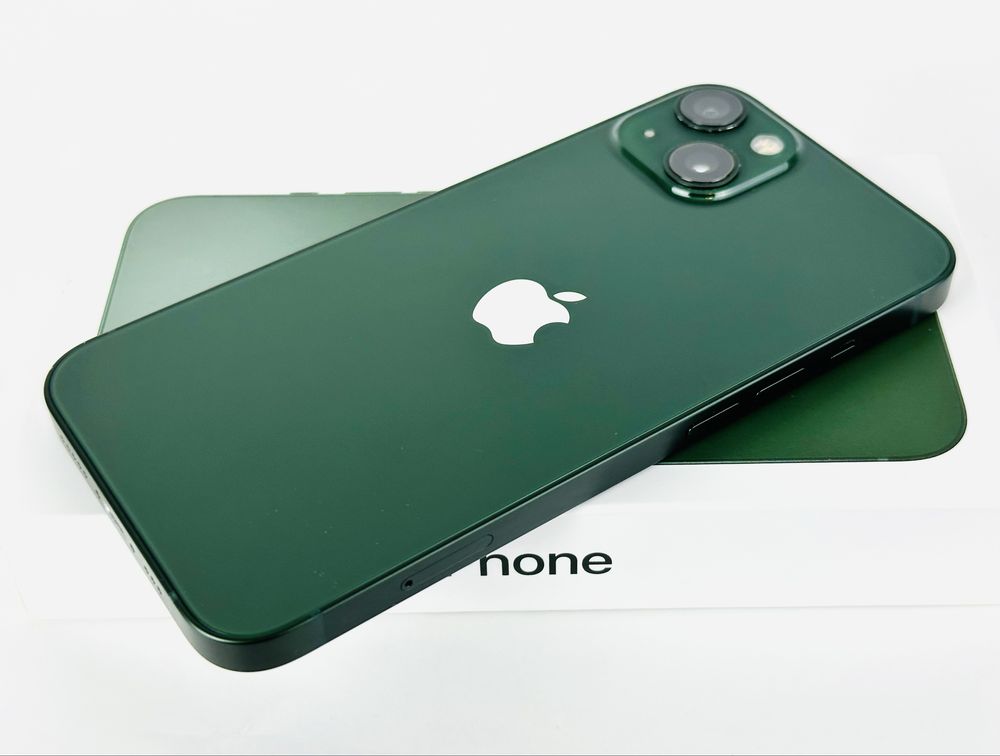 Apple iPhone 13 128GB Green Отличен! Гаранция!
