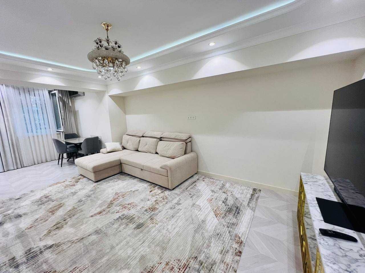 СРОЧНО продажа 4/2/4 Ц-4 Ор-р: быв "кафе Централ", 86м2