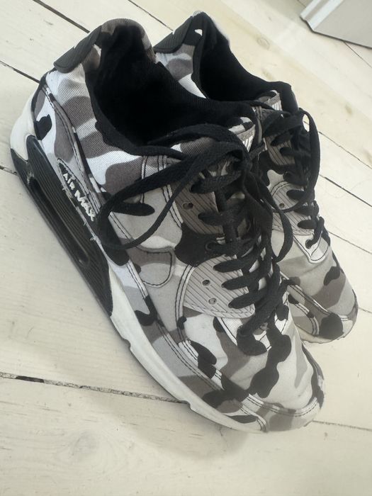Маратонки Nike 43 номер