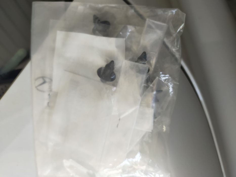 Clipsuri fixare originale noi Mitsubishi