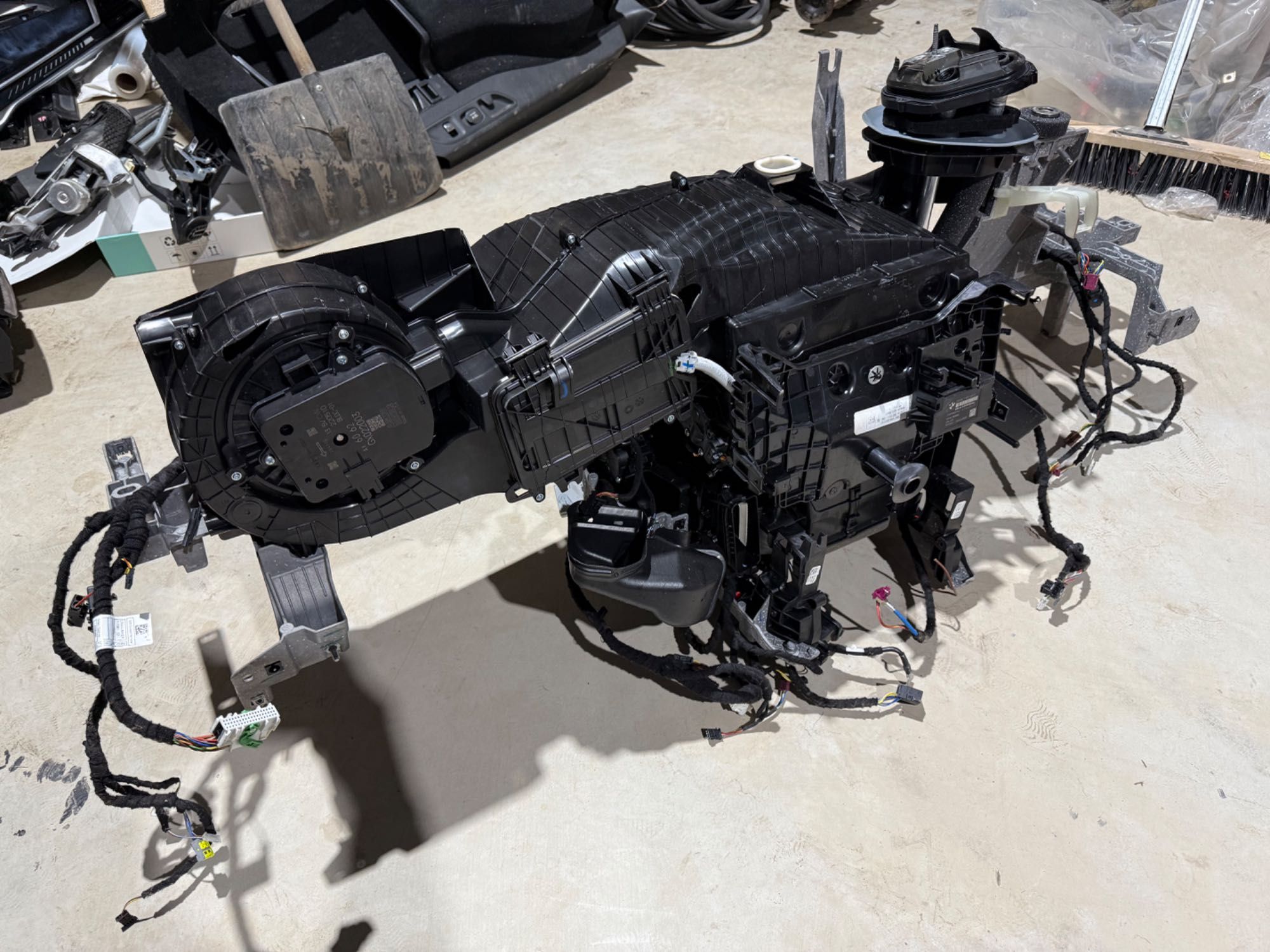 Aeroterma bord Bmw X5 G05 X6 G06 X7 G07