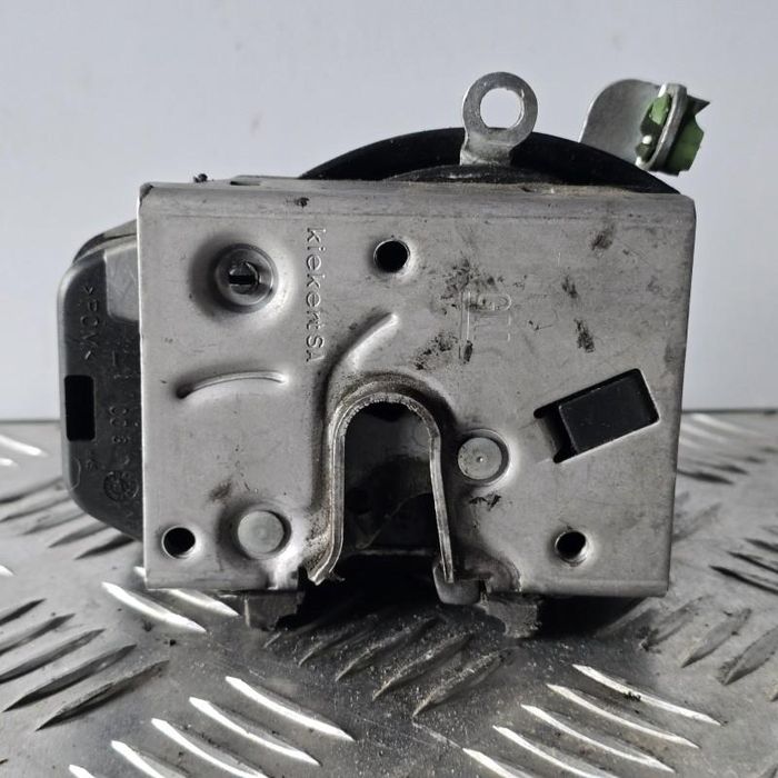 Broasca usa stanga fata Opel Corsa C facelift