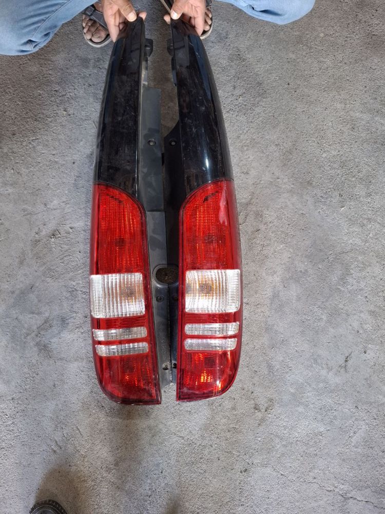 Mercedes Vito zapchastlari bor