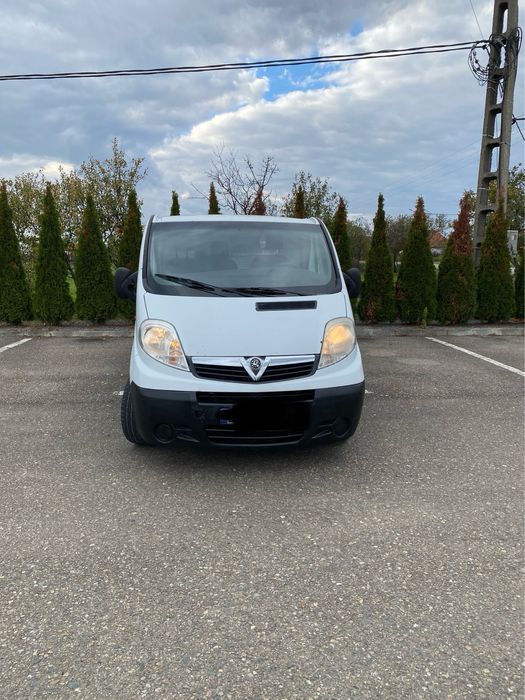 Opel vivaro 2008 vand urgentt