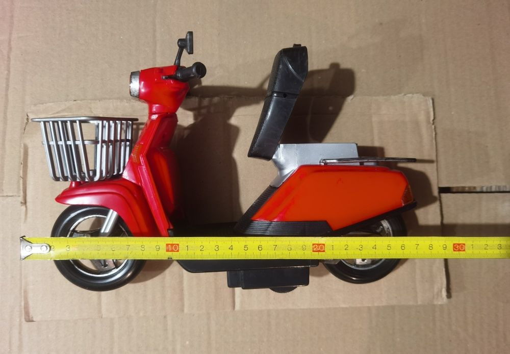 Scuter tip Vespa primavera scooter de colecție
