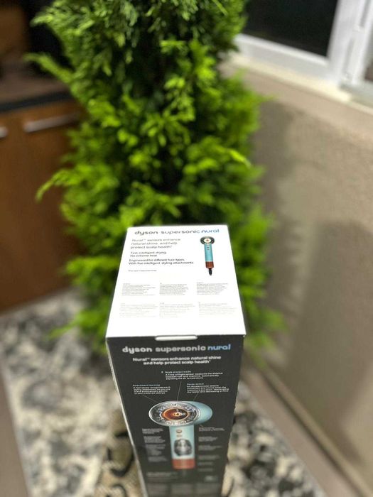 Uscator de par Dyson Supersonic Nural HD16