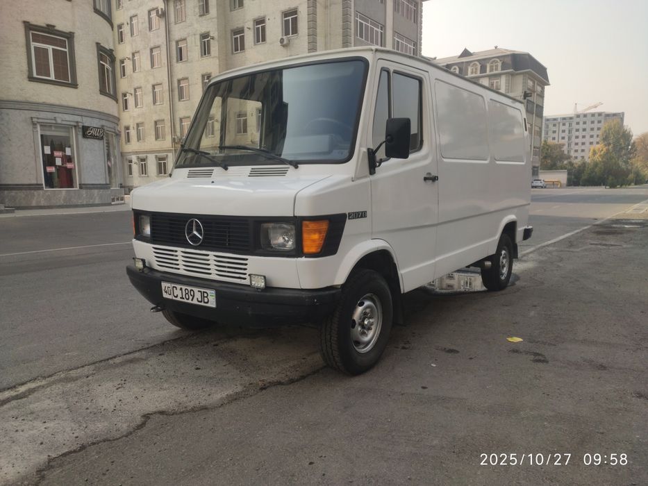 Мерседес Бенз 207 юк фургон Срочни сотилади!