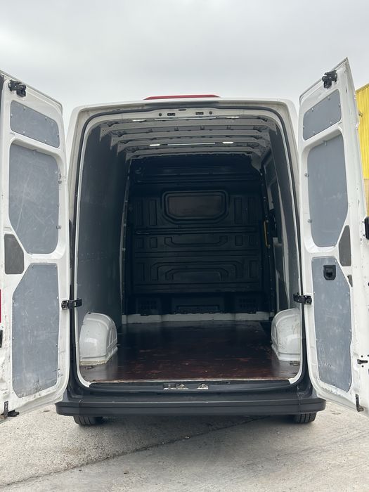 Vand Vw Crafter 2017,L3h3,2.0 tdi euro 6,218000 km reali,ac,pilot