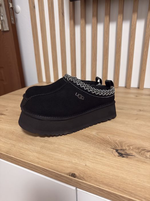 Vand UGG TaZZ Marimea 37