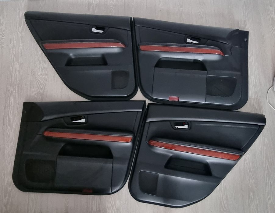 Дверные Карты на Lexus RX