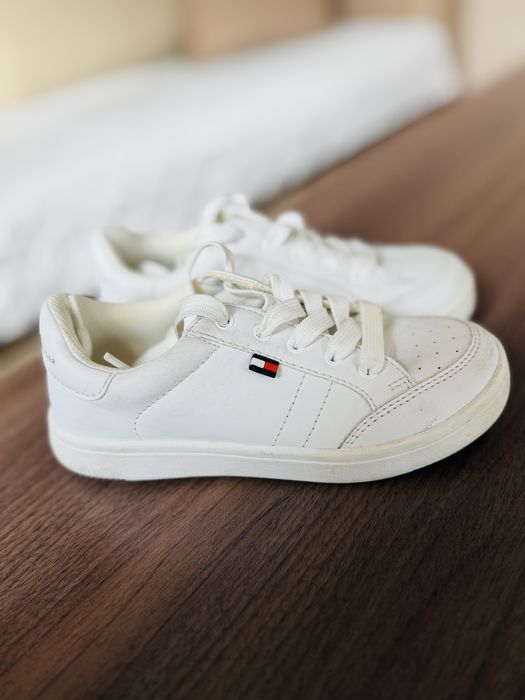 Детски кецове Tommy Hilfiger UK 11,5