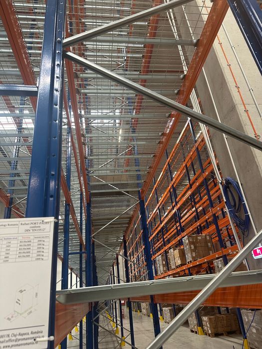 Vand rafturi metalice industriale