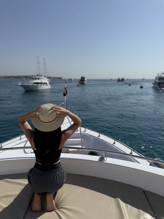 Продаю шляпу в отличном состоянии