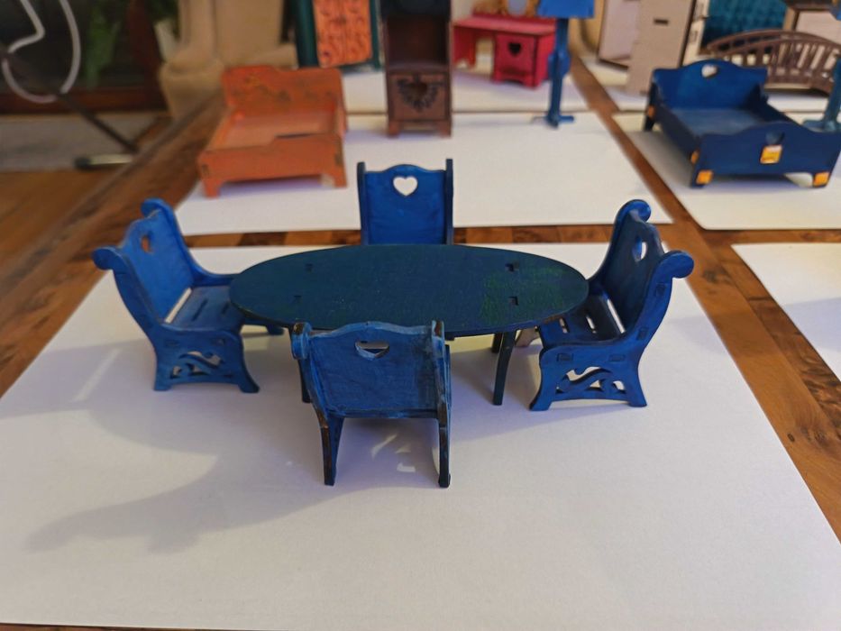 Две дървени къщи за кукли с обша цена - Намалена