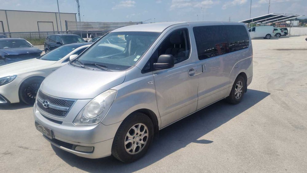 Hyundai H-1 2.5CRDI