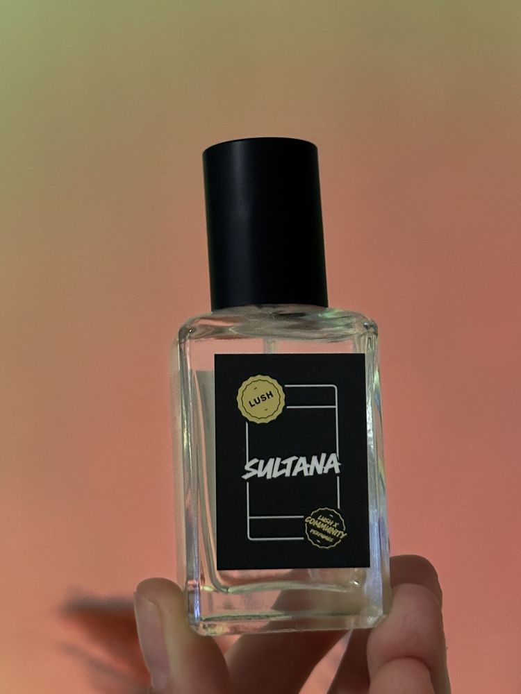 Продавам неизползван парфюм SULTANA на LUSH
