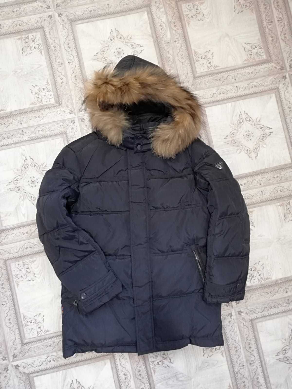Куртка зимняя мальчику школьнику