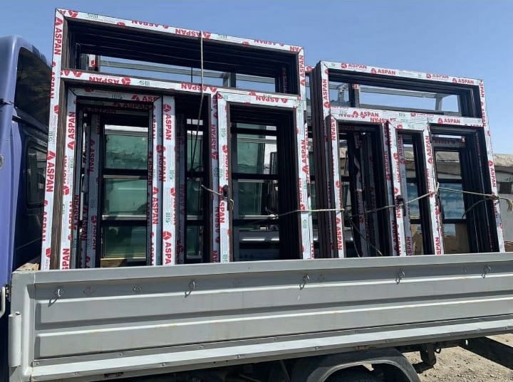 Пластиковые окна лоджии перегородки