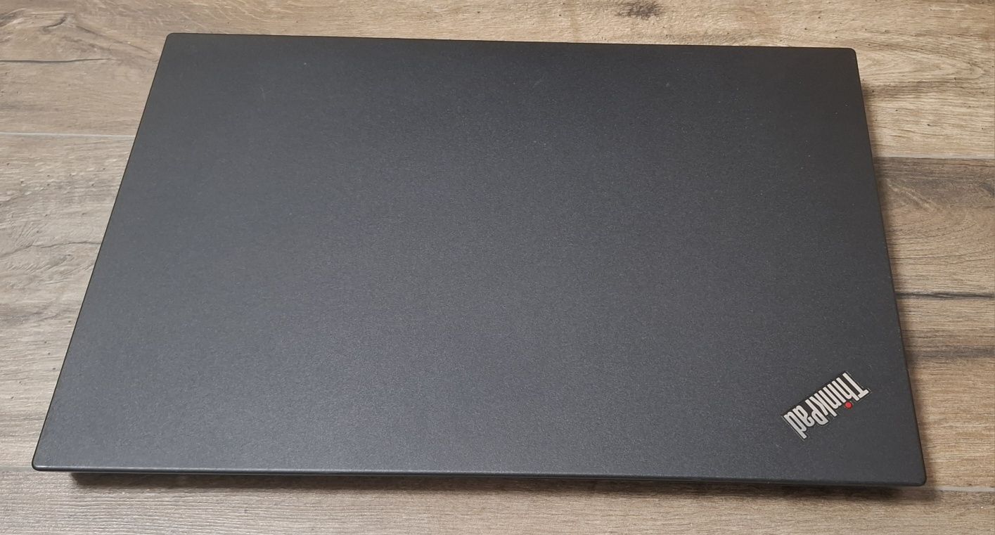 Lenovo ThinkPad L590 | I5 8265U | 32GB RAM | 256 SSD |