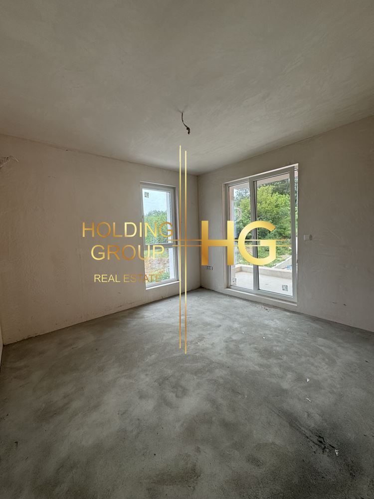 Продава се Тристаен апартамент в Варна, Виница - 96 кв.м за 1333 €/кв.м - Снимка #9