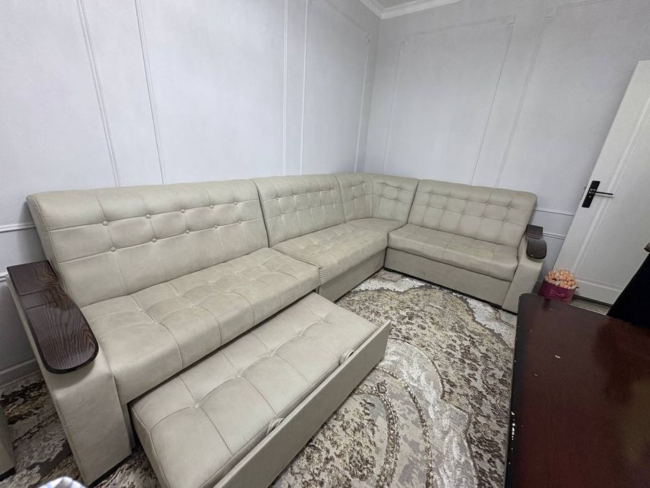 Мебель уголок продается