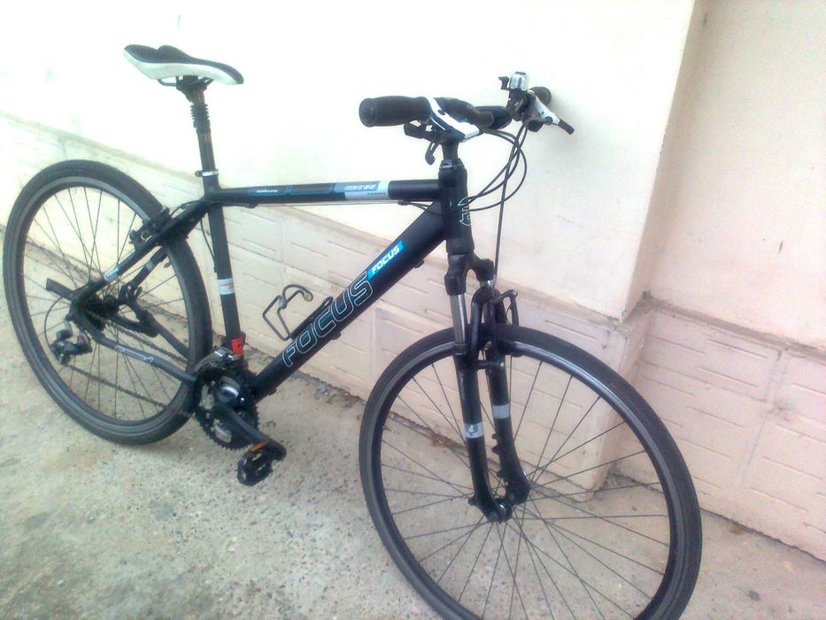 Focus  Marakas Cross Series Градски хибриден модел