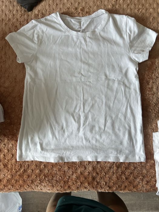 Продам школьную форму в отличном состоянии на девочку