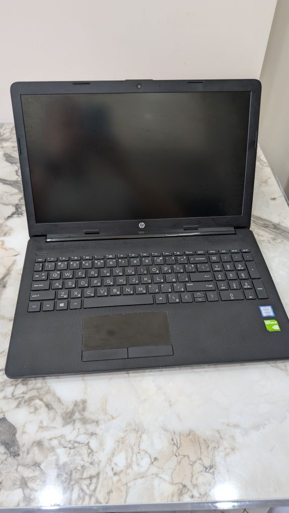 Лаптоп HP 15-da0051nu, 15.6", Full HD, Intel Core i3-7020U 2.30 GHz,