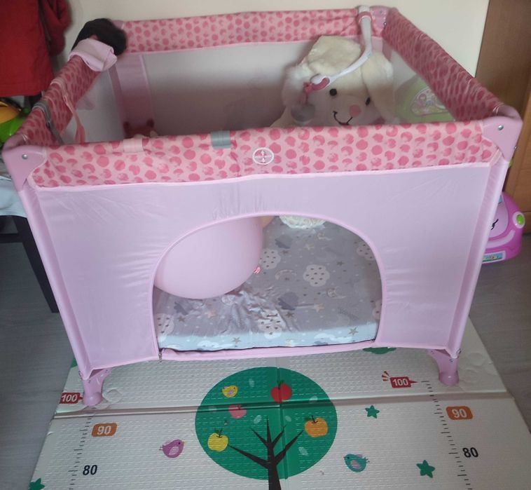 Кошара за игра за момичета