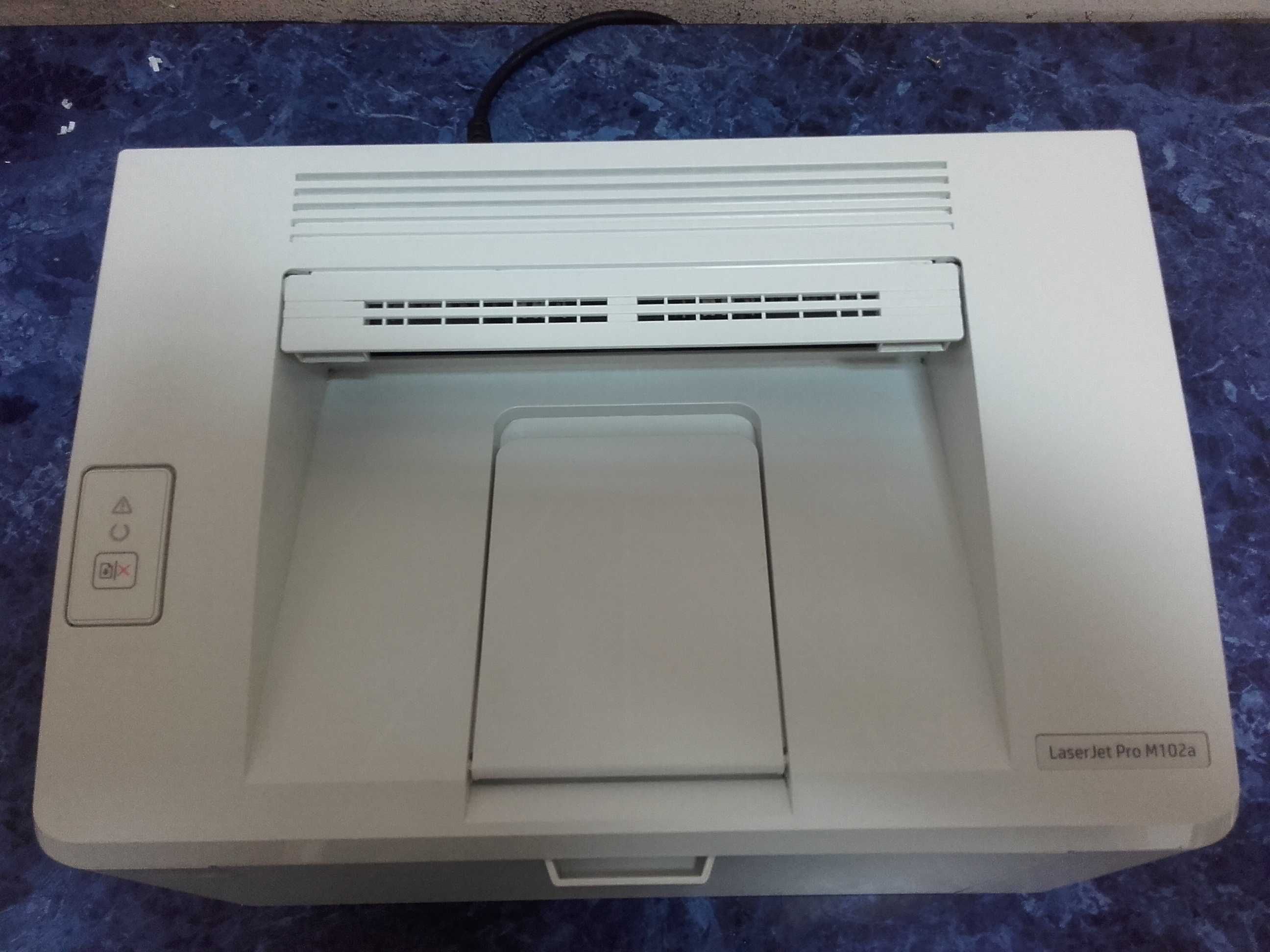 Отличен! Лазерен принтер HP Laser Jet Pro M 102a