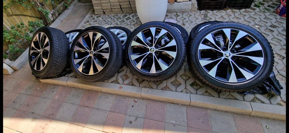 Roti iarna originale Skoda Superb / Octavia 235 45 18 si vw passat