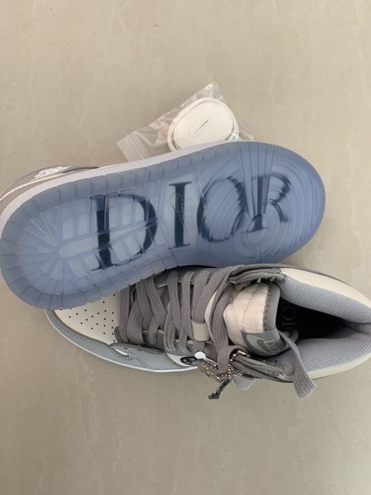 Adidasi Dior nike