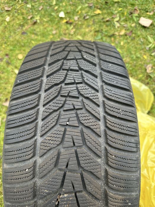anvelope hankook de iarna 225/45/17 ,2 bucati