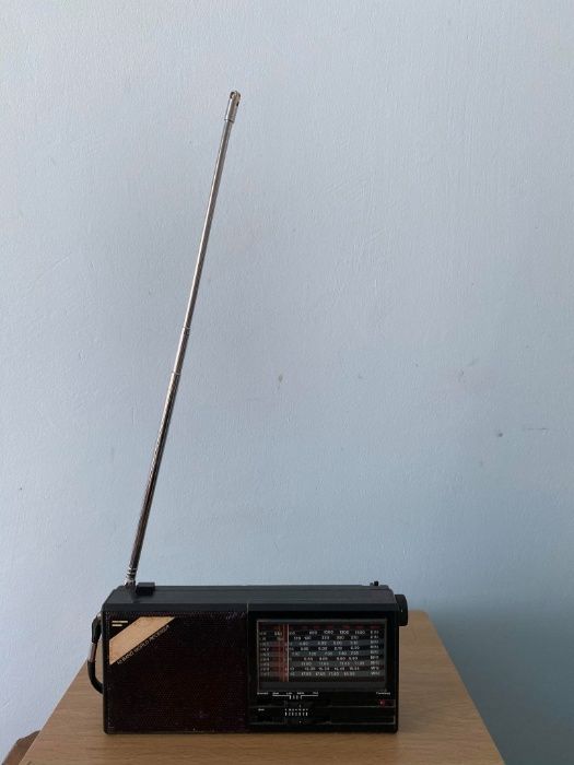 vand radio portabil 10 BAND WORLD RECEIVER