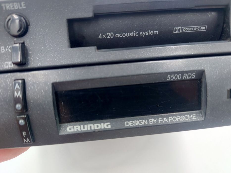 Grundig 5500 RDS , pentru PORSCHE din anii 90