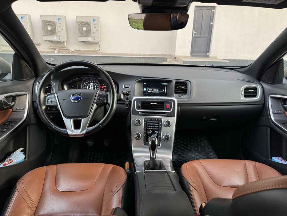 Volvo S60-2016 2.0 D3- Unic proprietar Romania