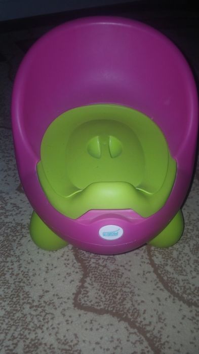 Olita fetita!Folosita dar in stare buna!