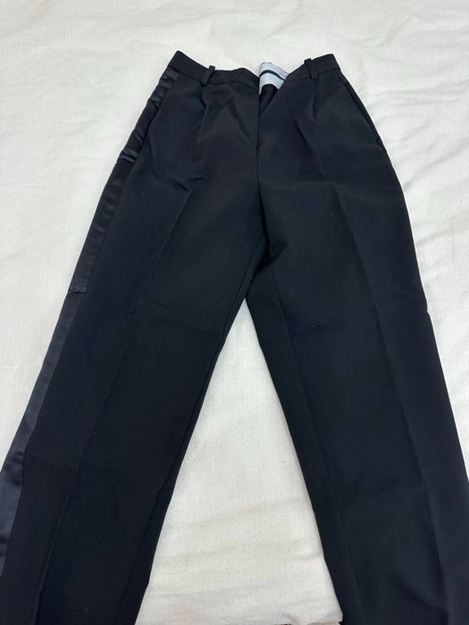 Продам женскую одежду (XL), много вещей.
