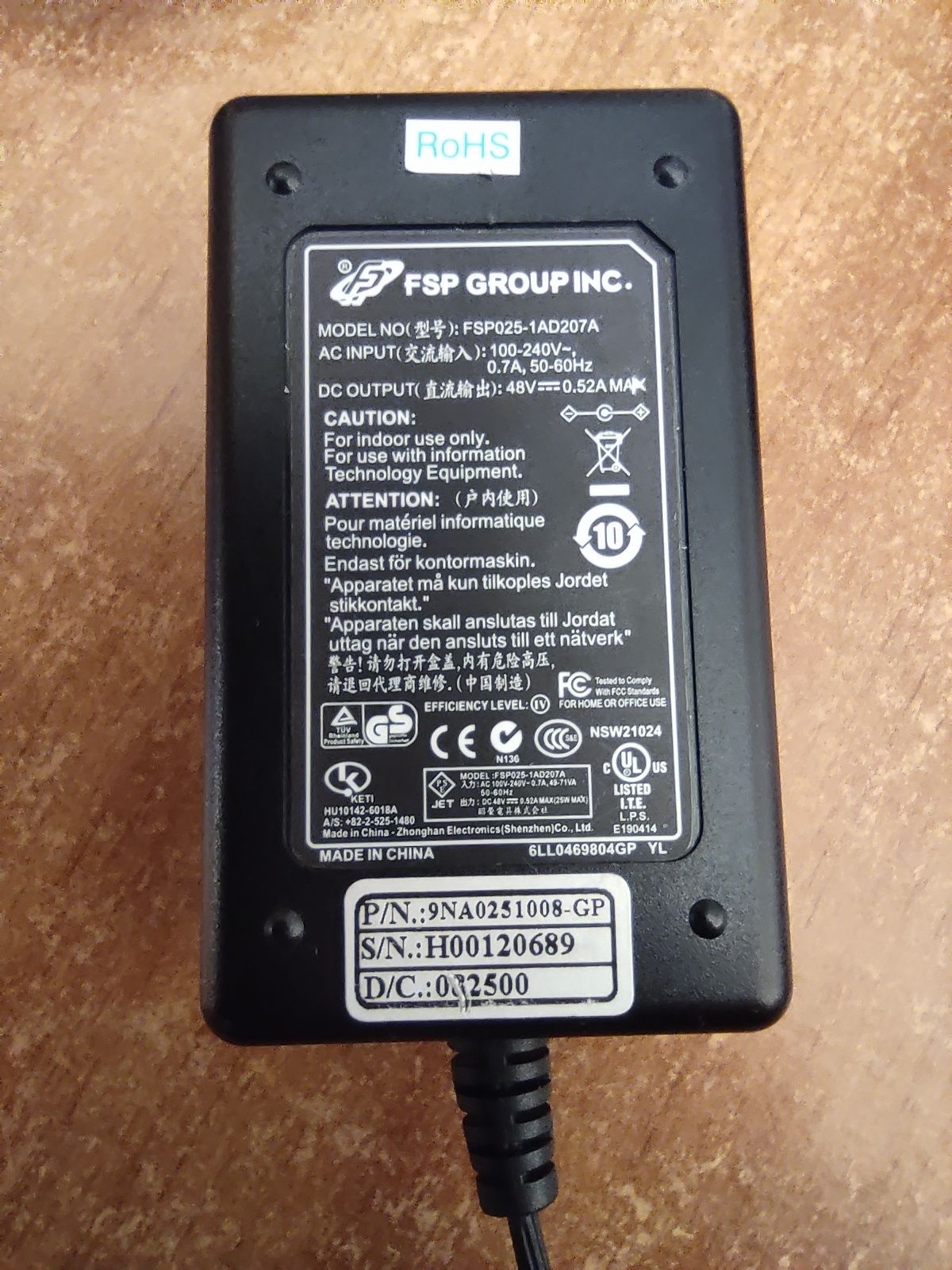 Alimentator 48 volti 0.52 amperi model FSP025-1AD207A IP telefon