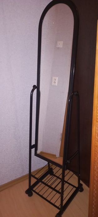 Продаетс зеркало