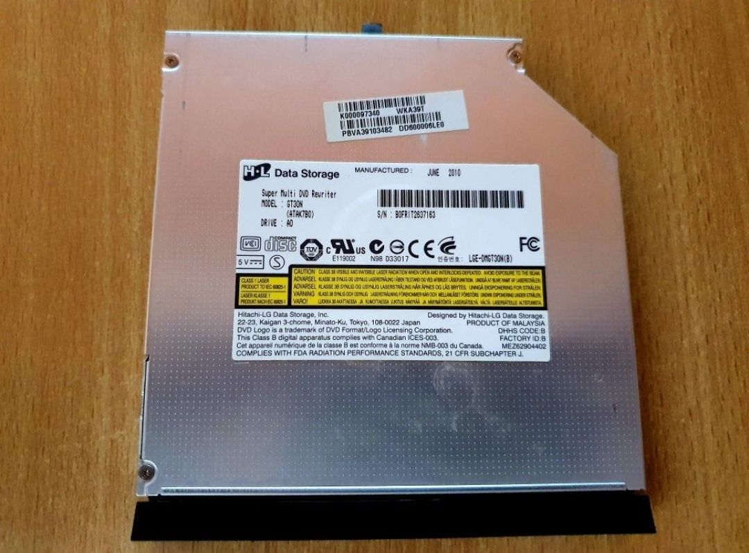 Vând Piese Laptop Toshiba Satellite L670D-13F (Carcasă, Procesor, Etc)