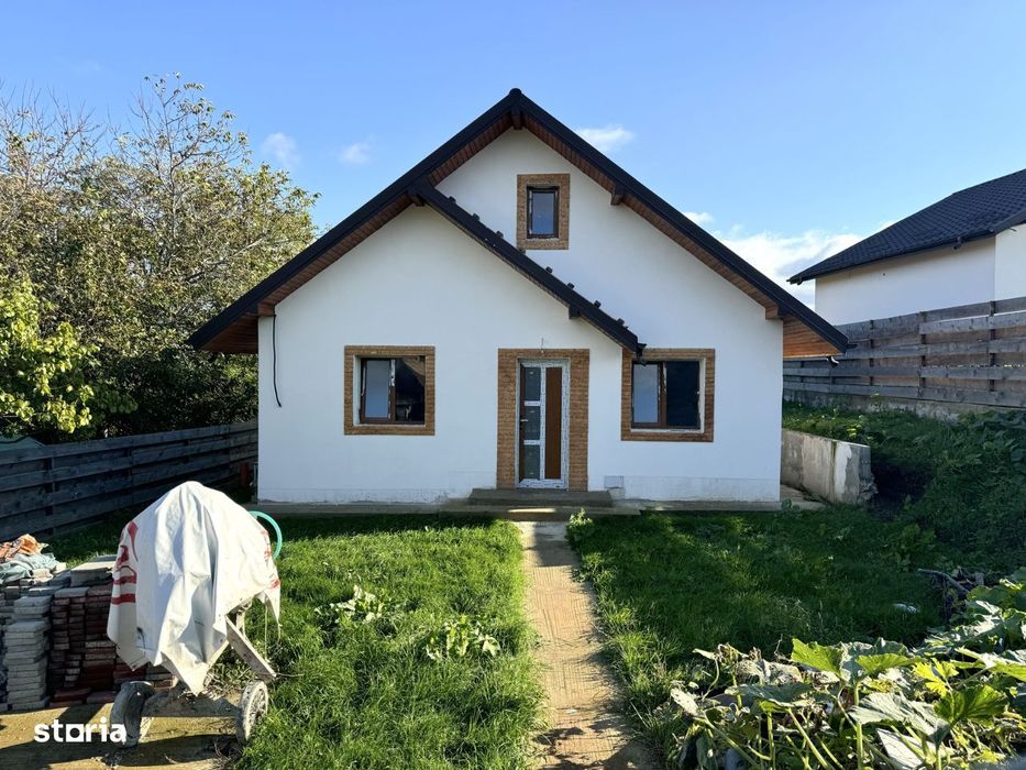 FINALIZATA! PLACA! Casa 3 camere, Horpaz - Ciurbesti