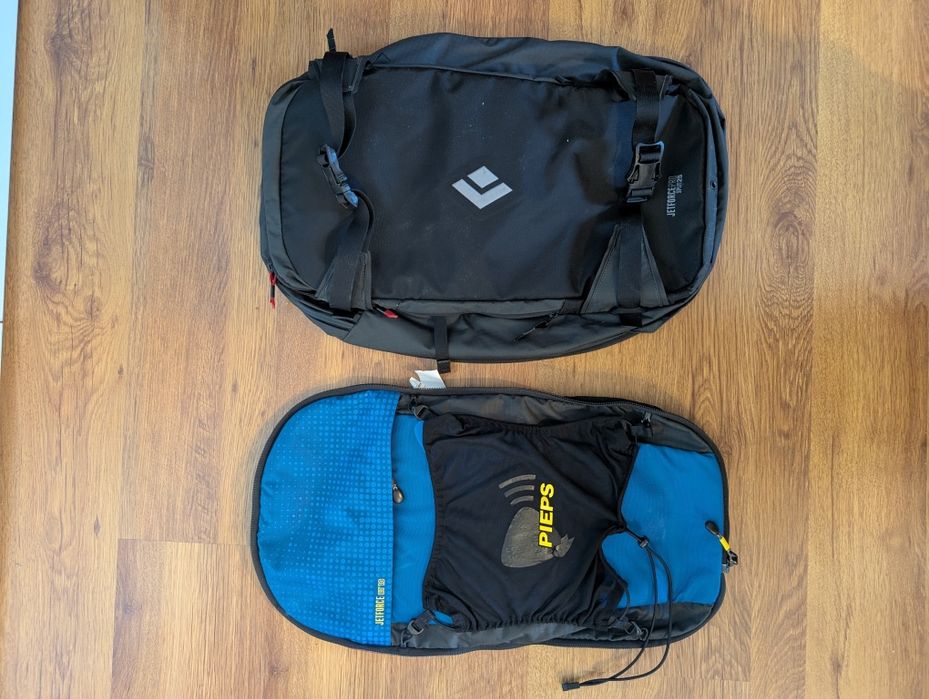 Vând rucsac cu airbag Black Diamond