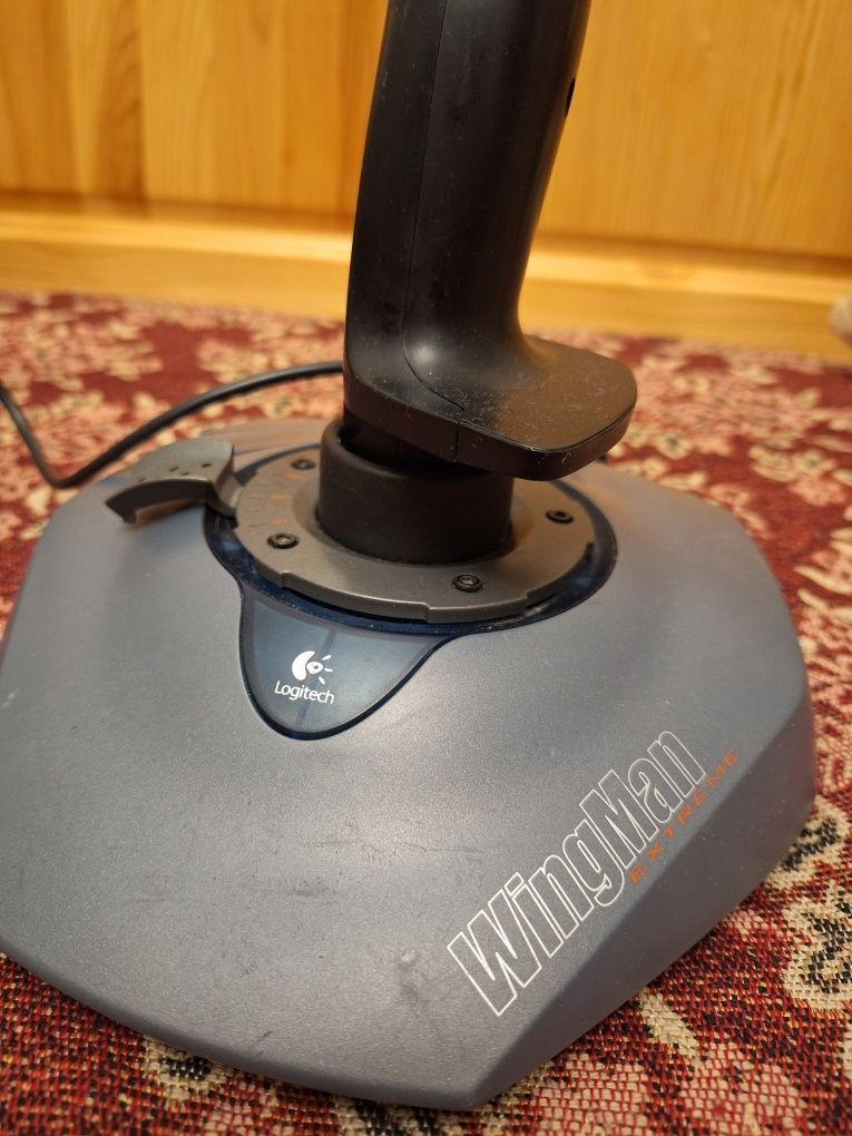 Джойстик Logitec Wingman Extreme
