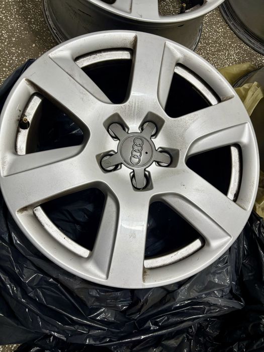 Set 4 Jante Audi 17 “ originale – Compatibile A4, A5, A6, A8, Q5, Q3,